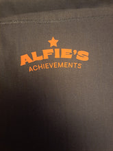 Load image into Gallery viewer, Personalised Badge Display Banner Pennant