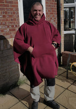 Load image into Gallery viewer, Wine Red Hooded Fleece Blanket Scout Guide Camp Blanket Poncho