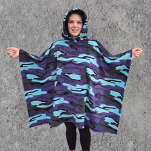 Load image into Gallery viewer, Purple Camouflage Hooded Fleece Blanket Scout Guide Camp Blanket Poncho
