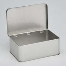 Load image into Gallery viewer, Personalised Badge Tin
