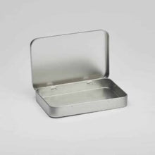 Load image into Gallery viewer, Personalised Badge Tin

